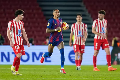 ريمونتادا لم تكتمل.. برشلونة يودع كأس ملك إسبانيا أمام أتلتيكو مدريد